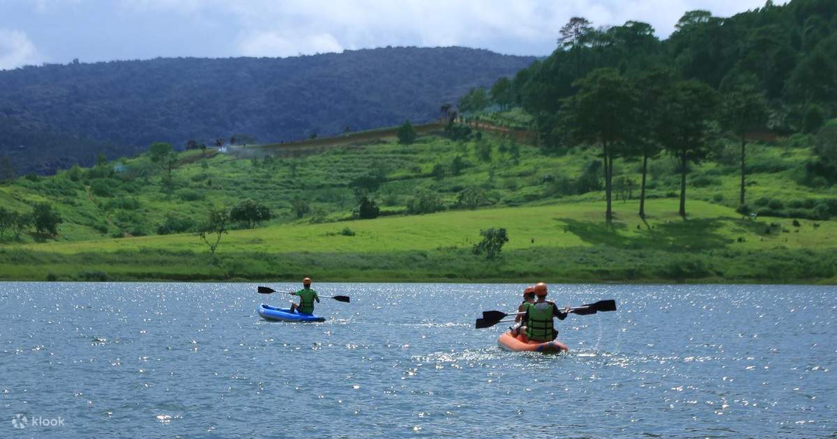 Trekking kayak sales